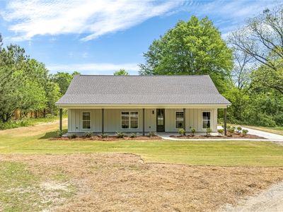 275 Lee Road 126