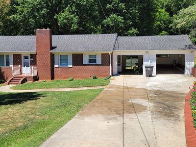 3652 Emma Ave