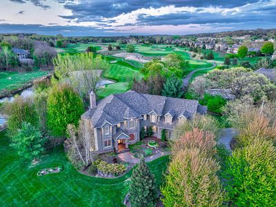 327 Lindsay Rd