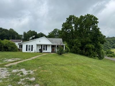4352 Mulga Rd