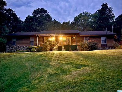 708 Breezeway Cir