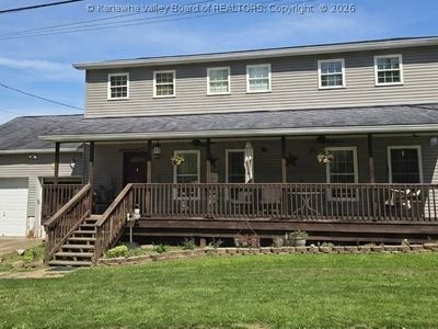 206 Simmons Dr