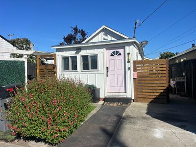 8 Atlantic Ave