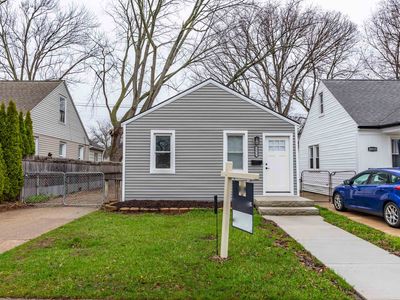 Property at 20925 Ridgemont Rd, Harper Woods, MI
