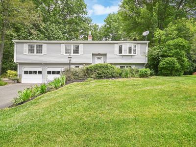 89 Quarry Brook Drive