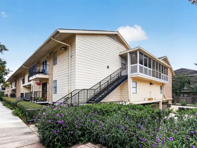 3131 Cummins St APT 2