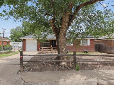 1115 Smiley St