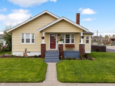 1127 E Gordon Ave