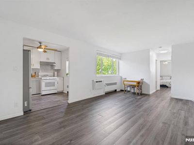 2345 Linwood Ave APT 6H