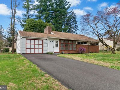 1317 Michael Rd