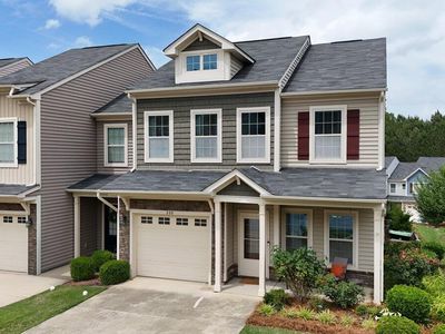 220 Beaconwood Ln
