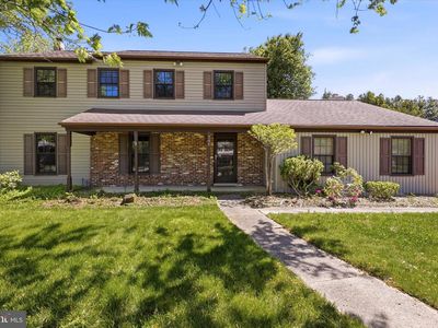 746 Wright Dr