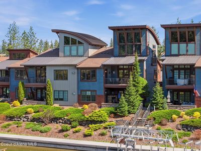 2104 W Bellerive Ln Unit 204