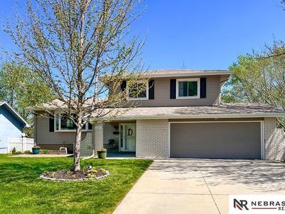 1127 Laport Dr