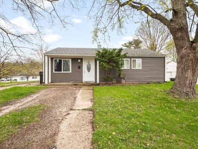 803 Dover Dr