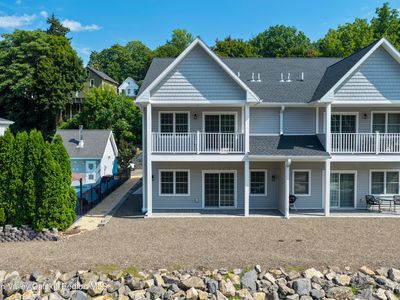 25 Marina Drive
