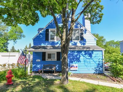 5611 Apricot COURT