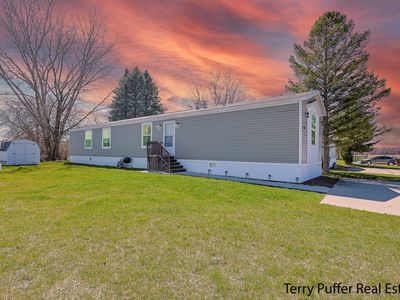 1230 Beaver Dam Dr NE