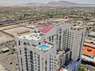 150 Las Vegas Blvd #2115