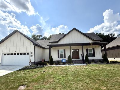 110 Stonebrook Dr