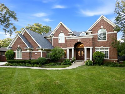 3340 Lakeside Ave
