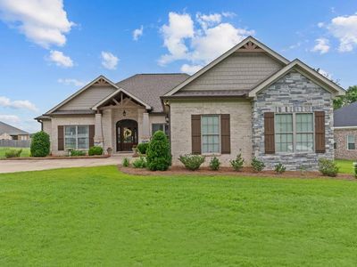 107 Laney Ln