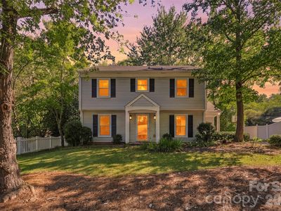 320 Sunnywood Ln