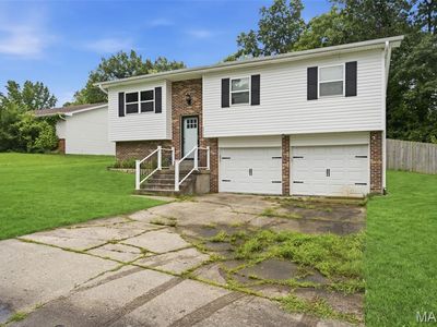 3312 Sherwood Dr