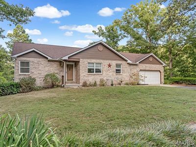5655 Honeysuckle Rd