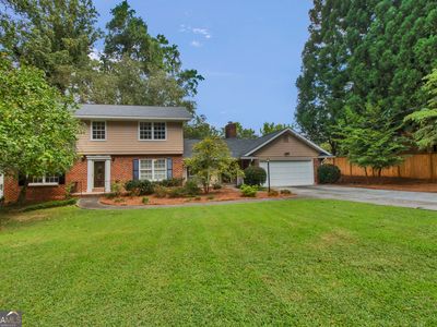 2594 W Fontainebleau Ct