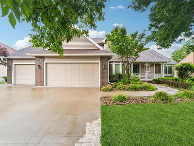 1009 NE 24th Ct