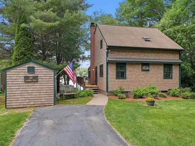 65 Laurel Hill Dr