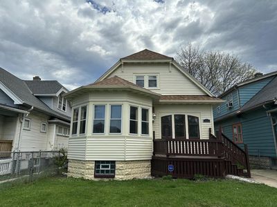 3916 North 24th PLACE