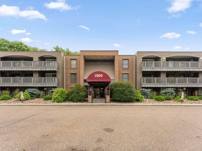 2800 Hamline Ave N APT 216