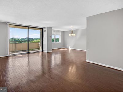 5225 Pooks Hill Rd APT 1404S