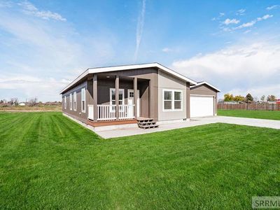 951 Cottage Ln
