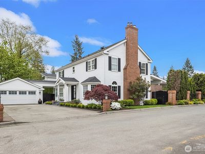 5230 NE 75th Street