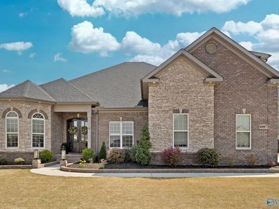 8007 Farm Meadow Dr SE