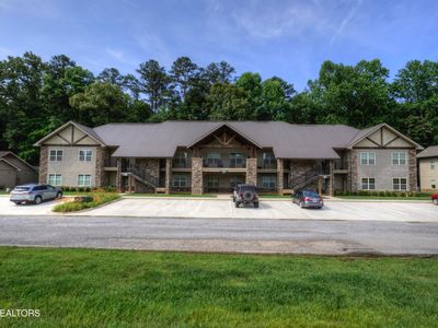 223 Bishops Cap Cir #102