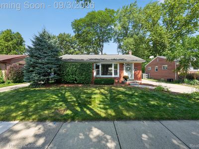 Property at 32224 Hees St, Livonia, MI