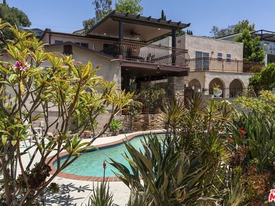 523 Oleander Dr