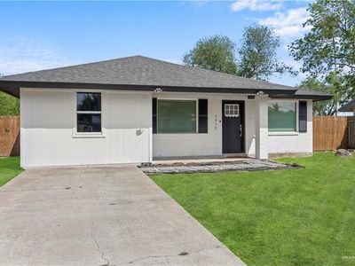 1417 Genevieve Ave