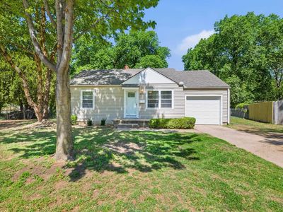 803 S Bleckley Dr