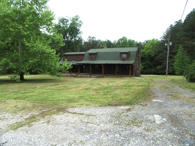 3809 S Chapel Hill Rd SW