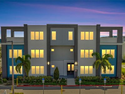 7770 Sandy Ridge Dr #201