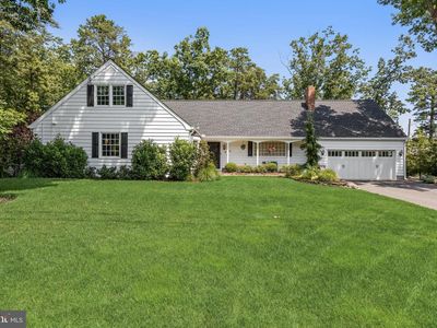 15 Cayuga Trl