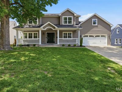 615 Meadowridge Ln