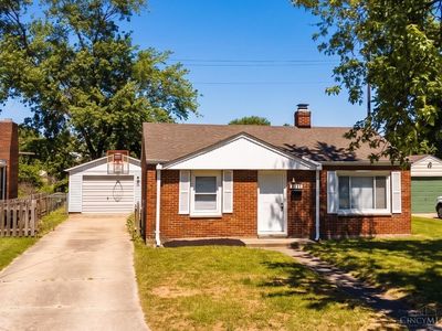2711 Armco Dr