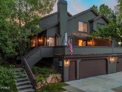 3074 W Fawn Dr
