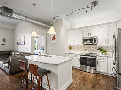 10111 Inverness Main Street #309